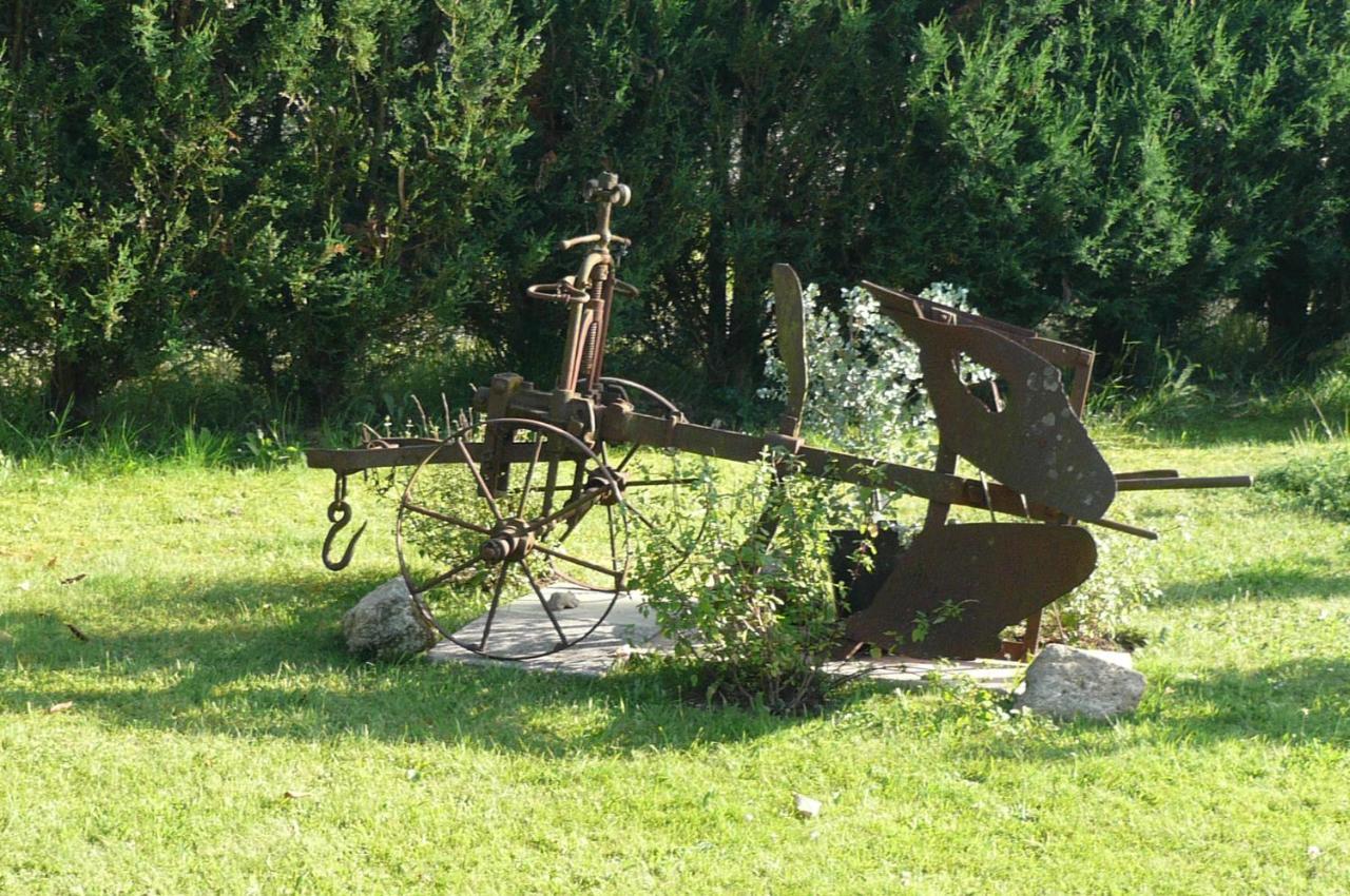 Le Petit Papillon Bed & Breakfast Eymoutiers  ภายนอก รูปภาพ
